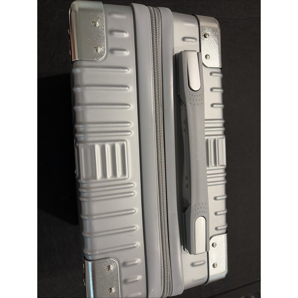 Vtg Rare Virgin Voyages 13” Aluminum Hardcase Business Case Silver Solid Luggage - Picture 3 of 8